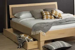 Classic 370 buche Massivholzbett