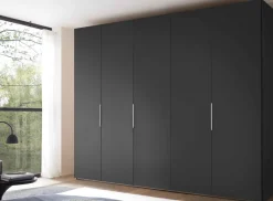 Extenso Kleiderschrank mit Drehtüren