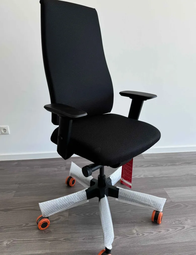 Interstuhl Bürostuhl AIMIS
