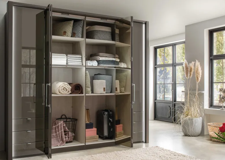 Kansas Kleiderschrank mit Schubladen 250 cm
