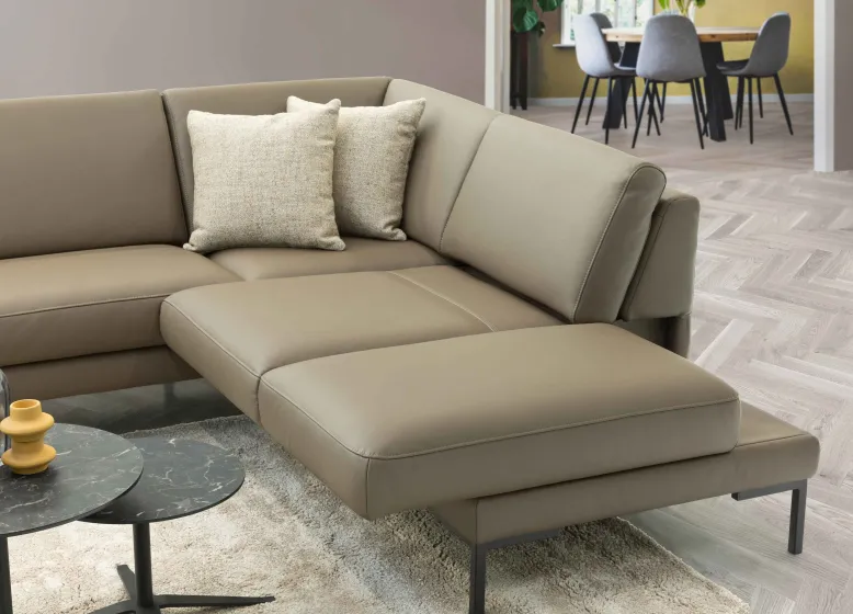 Maximilian Ecksofa mit Relaxfunktion