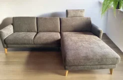 Maximilian Sofa mit Sitztiefenverstellung
