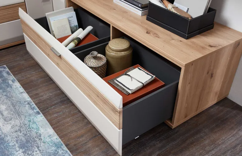 Mira Sideboard