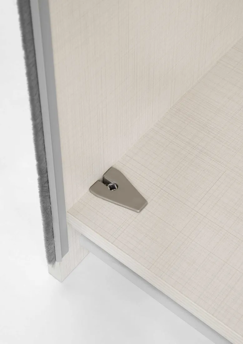 Schwebetürenschrank Staud Includo
