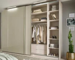 Staud Sonett Schwebetürenschrank mit Spiegel